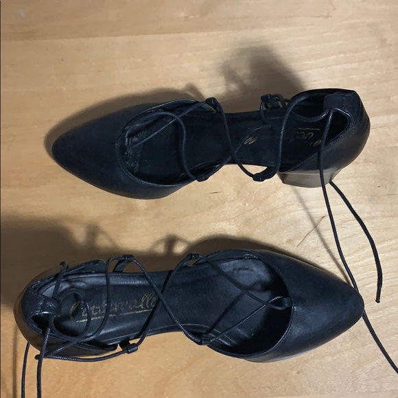 L’intervalle heels - Picture 2 of 4